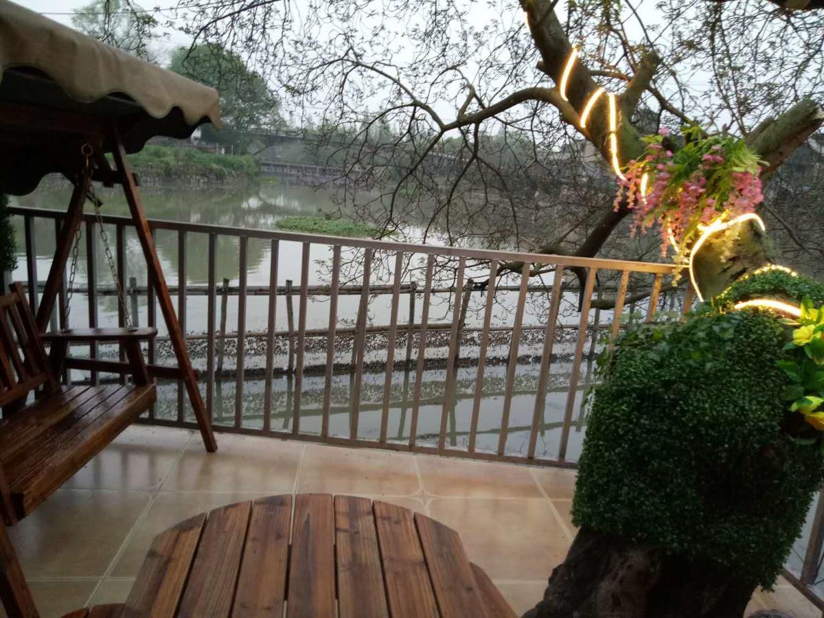 Wuzhen Helan Bridge Inn Tongxiang Exterior photo